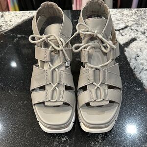 Sorel Women's Sandals in Soft Beige